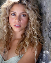 Shakira 34